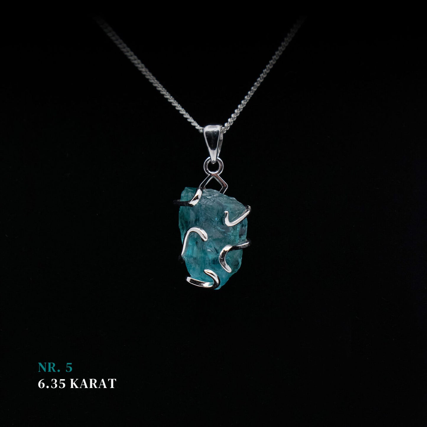 Blauer Apatit Halskette – Aquela Lumina